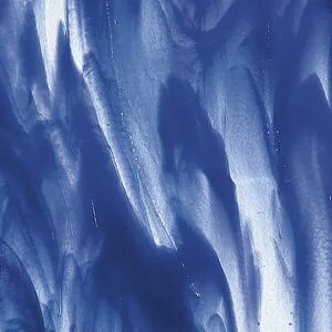 BULLSEYE 2047-30F - BLEU COBALT CLAIR D.RLD 3MM STREAKY