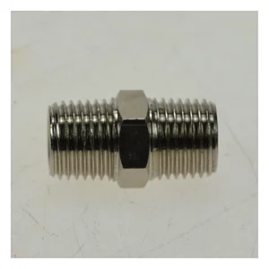 NIPPLE 1/4 M 1/4 M